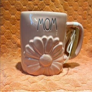 Rae Dunn coffee/tea mug
